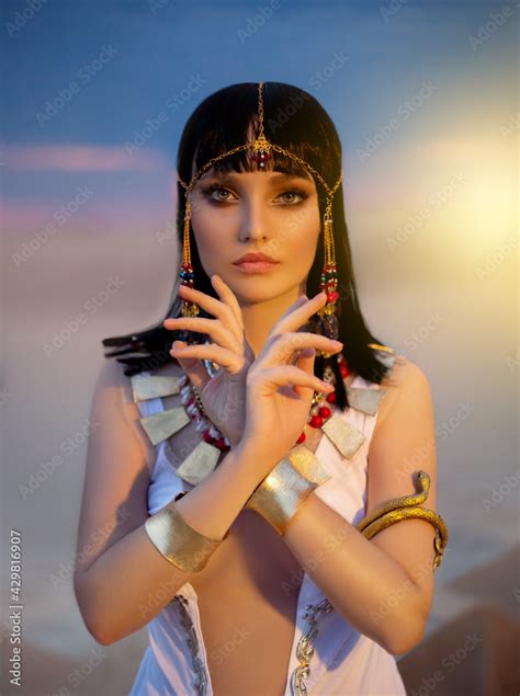 sexy egyptian woman|37,075 Egyptian Woman Stock Photos & High